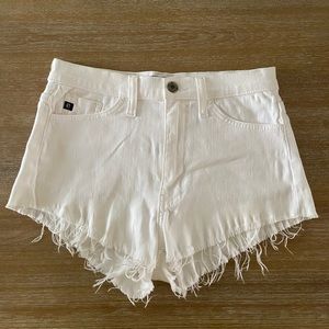 Kancan White Raw Hem Shorts